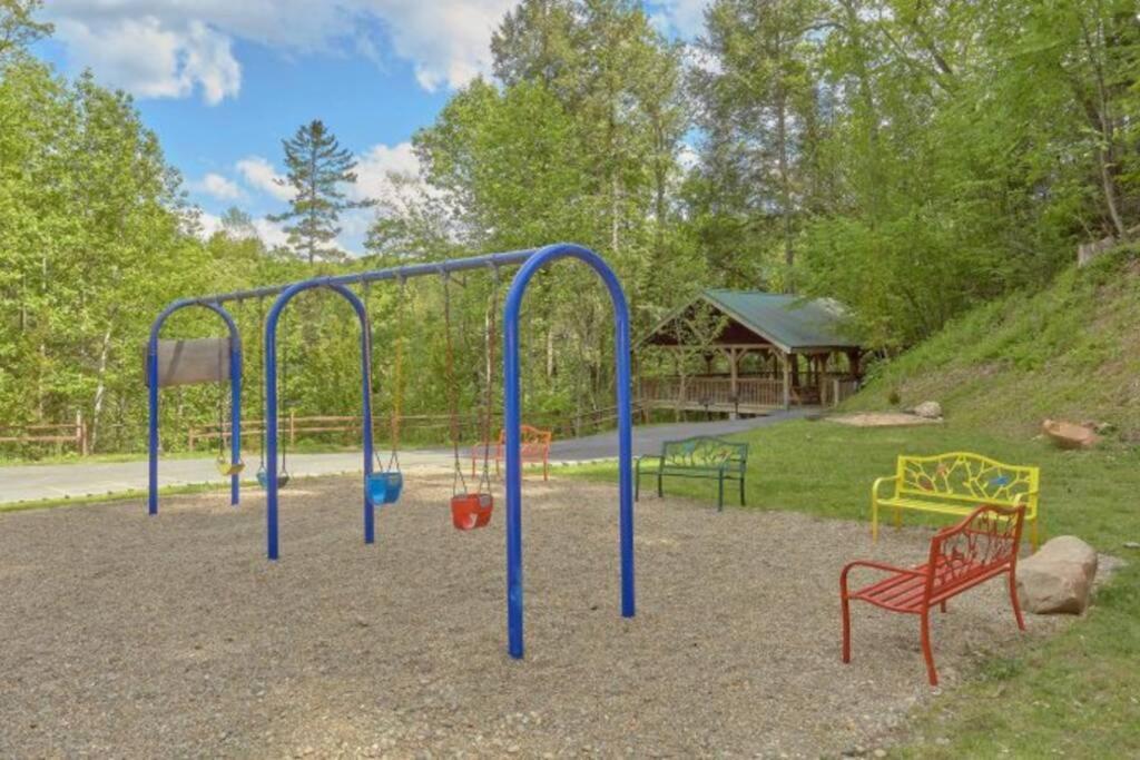 Mountain View 5 Bdrm Gatlinburg Cabin Near Downtown Arts Екстер'єр фото