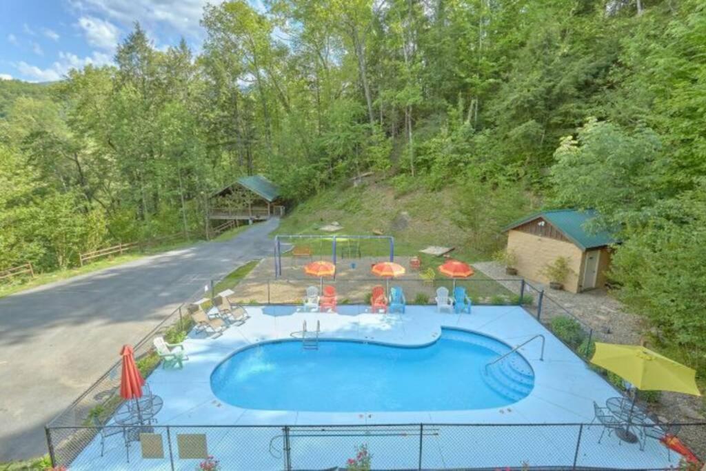 Mountain View 5 Bdrm Gatlinburg Cabin Near Downtown Arts Екстер'єр фото