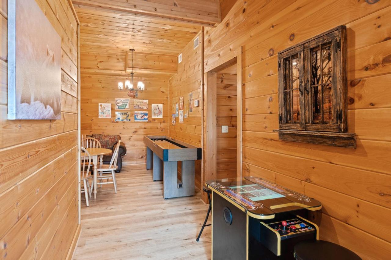 Mountain View 5 Bdrm Gatlinburg Cabin Near Downtown Arts Екстер'єр фото